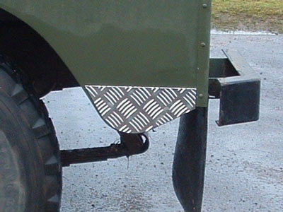 Series IIA/III Chequerplate Rear Wing Corner Protectors