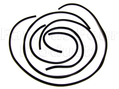 Windscreen Front Rubber Surround Seal Filler Strip Kit