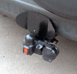 Bumper Protection Plate for Freelander fitted with 2-bolt towbar