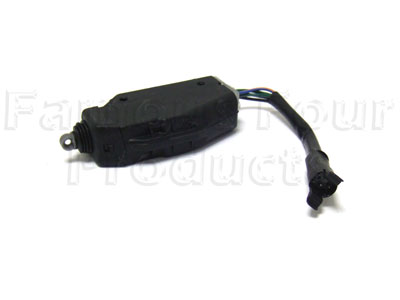 Central Locking Actuator - Door (Master) - 5-pin Plug