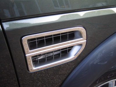 Chrome-effect Side Vent Cover