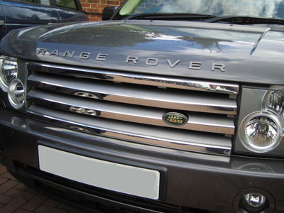 Front Grille Kit - Chrome Effect