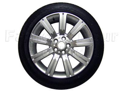 20" Stormer Copy Alloy Wheels with 275/45x20 Tyres