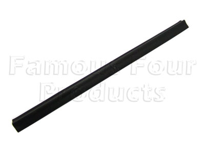 Rear Drop Down Tailgate Side Seal