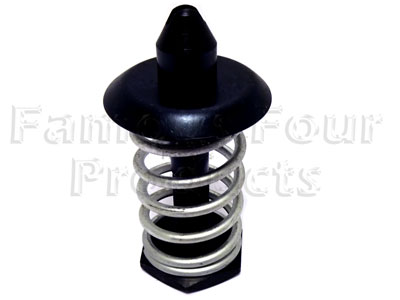 Bonnet Striker