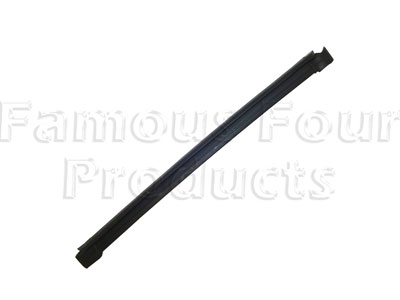 Front Windscreen Rubber Finisher