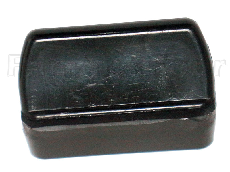 Tailgate Retaining Tab