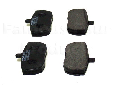 Brake Pad Axle Set