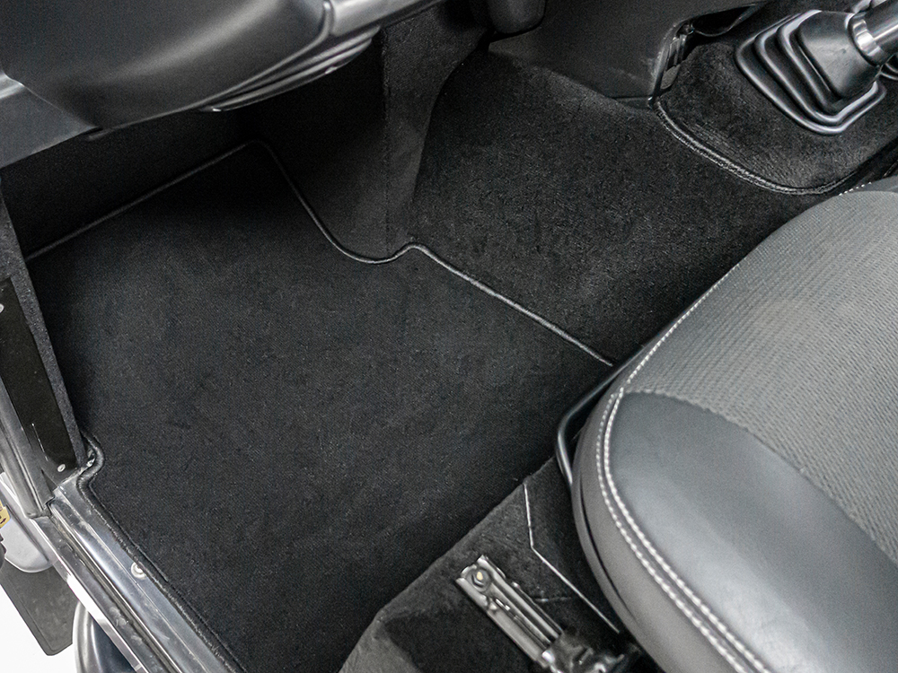 Front Carpet Set - Black - Image 6